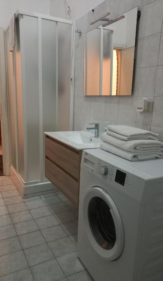 Ripa Grande Apartment フェラーラ エクステリア 写真